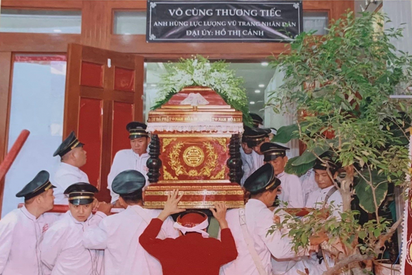 CHÚNG TÔI CAM KẾT