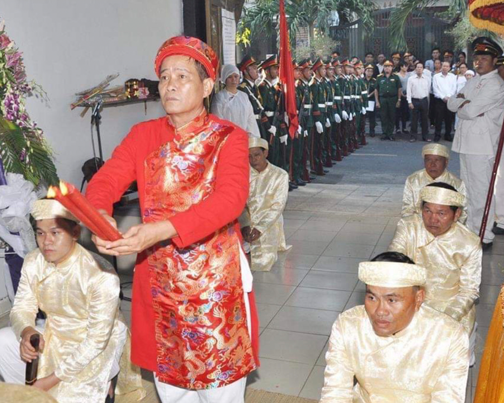 Nghi thức di quan và bái quan